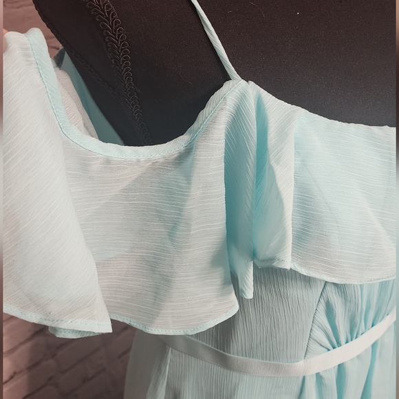 David's Bridal Long Flutter Sleeve Spa Blue Dress Size 8 NWT - Picture 8 of 9